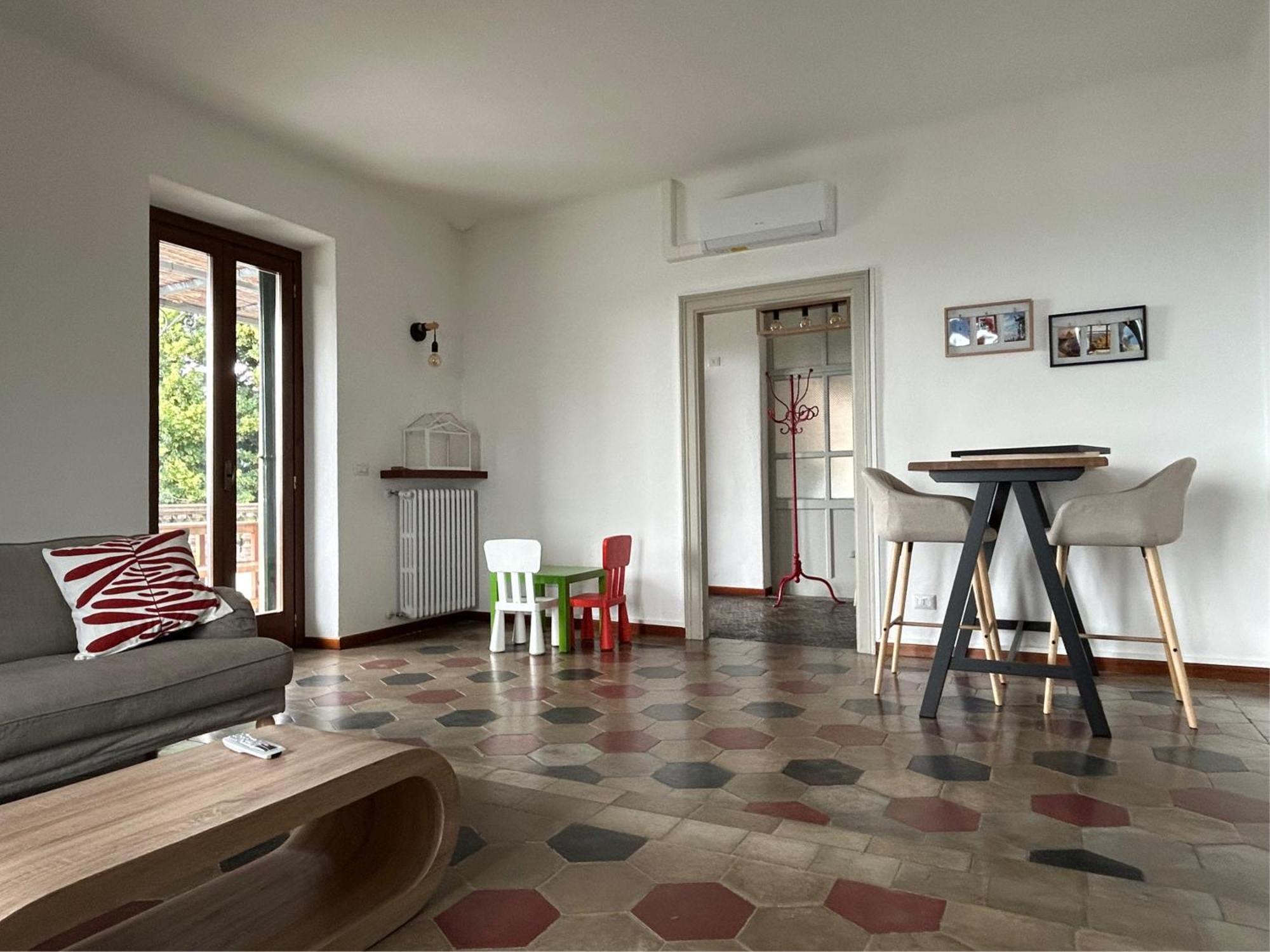 Terrazza Mirabella Lägenhet Gavirate Exteriör bild